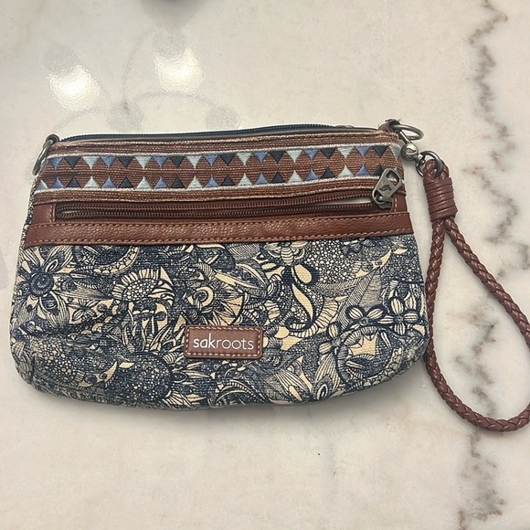 Sakroots artist circle campus mini wristlet - Picture 1 of 7